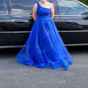 size 8, blue prom dress